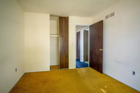 Bedroom - 2887 Roundtree Dr, Troy, MI 48083 photo 5 of 5