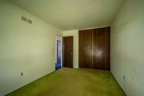 Bedroom - 2887 Roundtree Dr, Troy, MI 48083 photo 3 of 5