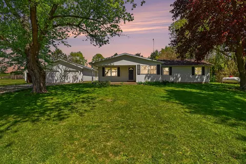 3480 Sayles Rd, Ionia, MI 48846