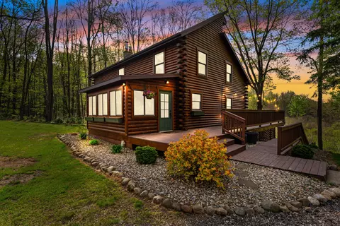 7051 Bowerman Rd, Horton, MI 49246
