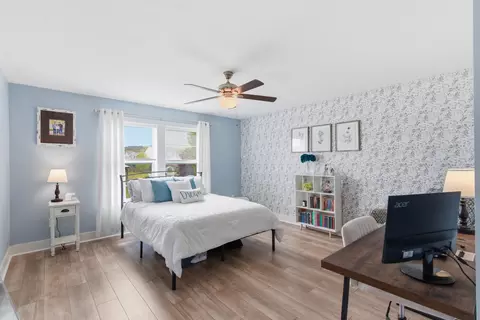 Bedroom - 59103 Silvergrass Dr, Mattawan, MI 49071 photo 1 of 8