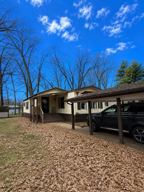 4903 Winesap Dr, Muskegon, MI 49442