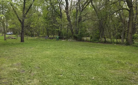 Exterior - 17881 S River Rd, Three Rivers, MI 49093 photo 6 of 6