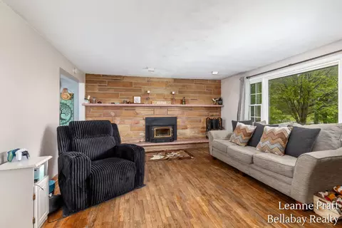 Living - 8500 Tasker Rd, Bellevue, MI 49021 photo 1 of 2