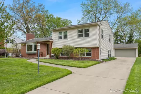 2102 Ontonagon Ave SE, Grand Rapids, MI 49506