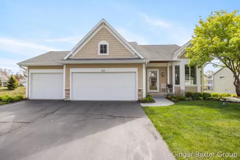 12519 Retreat Dr #30, Grand Haven, MI 49417