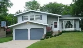 1529 Eastlawn Rd SE, Grand Rapids, MI 49506