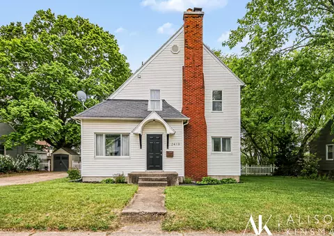 2419 Winfield Ave SW, Wyoming, MI 49519