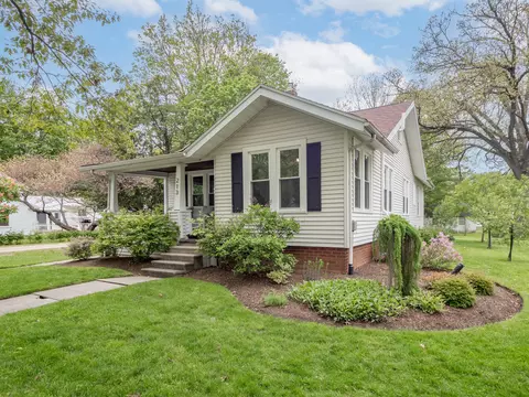 213 E Cass St, Schoolcraft, MI 49087