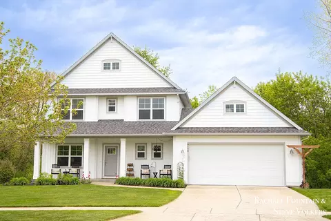 9170 Costner Dr SE, Caledonia, MI 49316