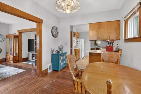 1306 Leroy St, Jackson, MI 49201 photo 12