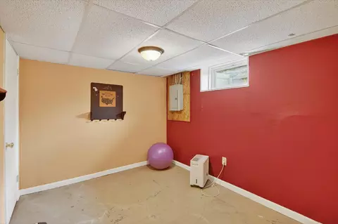 1306 Leroy St, Jackson, MI 49201 photo 33