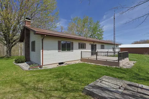 Exterior - 7480 E 5 Mile Rd, White Cloud, MI 49349 photo 3 of 10