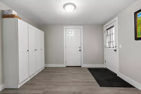 Entry Way - 2496 W B Ave, Plainwell, MI 49080 photo 4 of 5