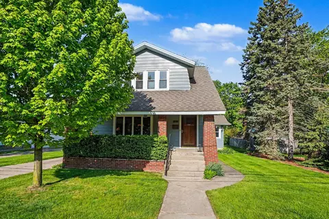 5577 Madison Ave, Hudsonville, MI 49426
