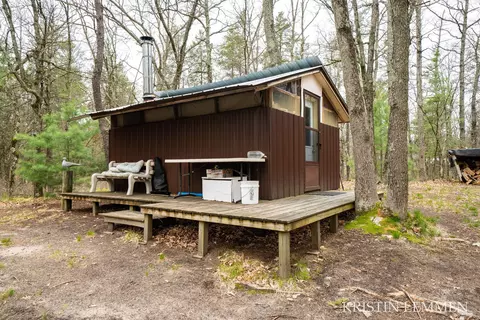 936 E Forest Vw, White Cloud, MI 49349 photo 10