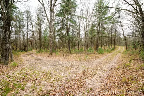 936 E Forest Vw, White Cloud, MI 49349 photo 8