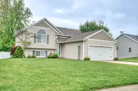 10875 Lance Ave, Allendale, MI 49401