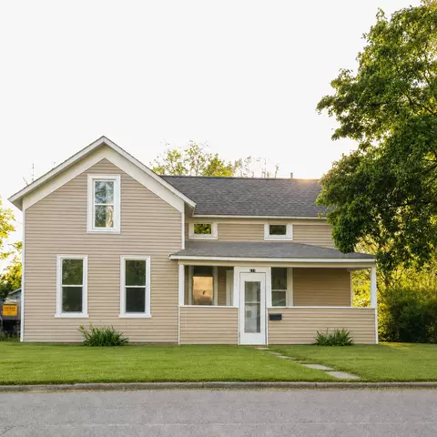 214 N Fourth St, Sturgis, MI 49091
