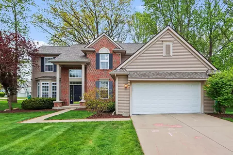 9860 Chambray St, Portage, MI 49002