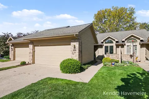 2033 Tall Meadow St NE #15, Grand Rapids, MI 49505