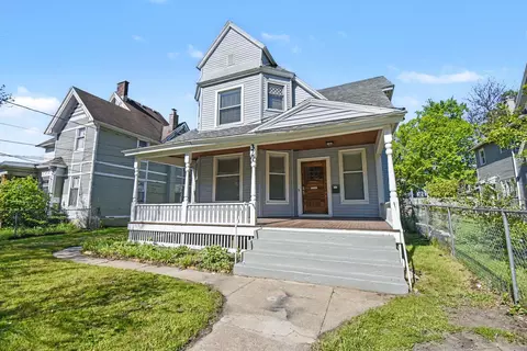 327 Henry Ave SE, Grand Rapids, MI 49503