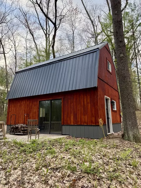 1661 N Centerline Rd, White Cloud, MI 49349 photo 7