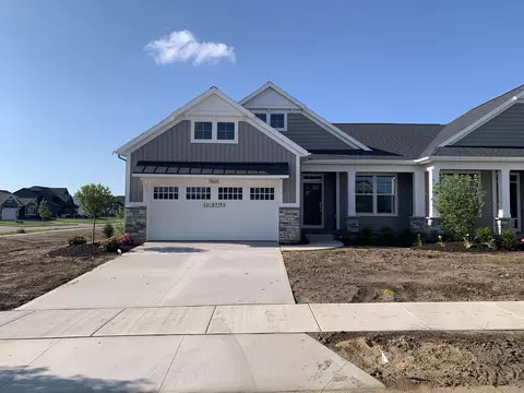 7605 Brook Villa S #135, Allendale, MI 49401