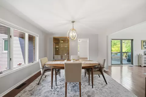 Dining - 1819 Wedgefield, Jackson, MI 49201 photo 1 of 2