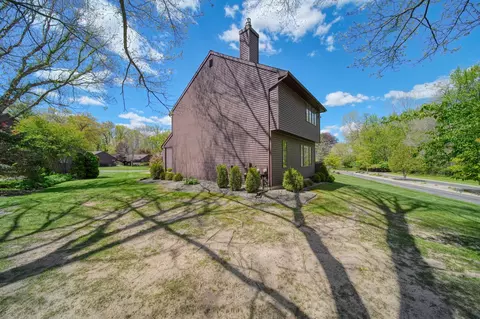 Exterior - 1819 Wedgefield, Jackson, MI 49201 photo 18 of 18