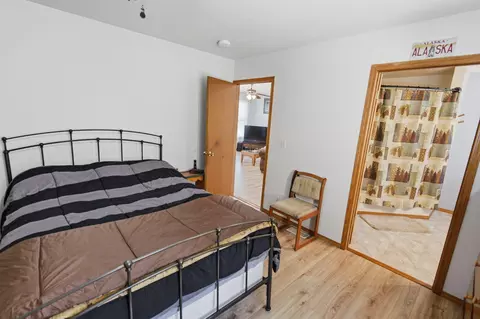 Bedroom - 7492 E Townline Lake Rd, Harrison, MI 48625 photo 2 of 4