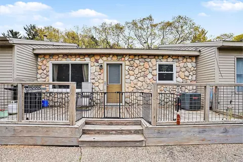 18210 Mohawk Dr #2, Spring Lake, MI 49456