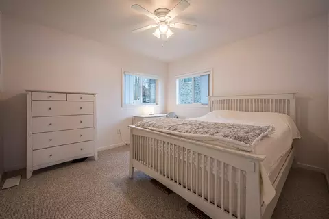 Bedroom - 4625 Lake Resort, Gladwin, MI 48624 photo 2 of 2