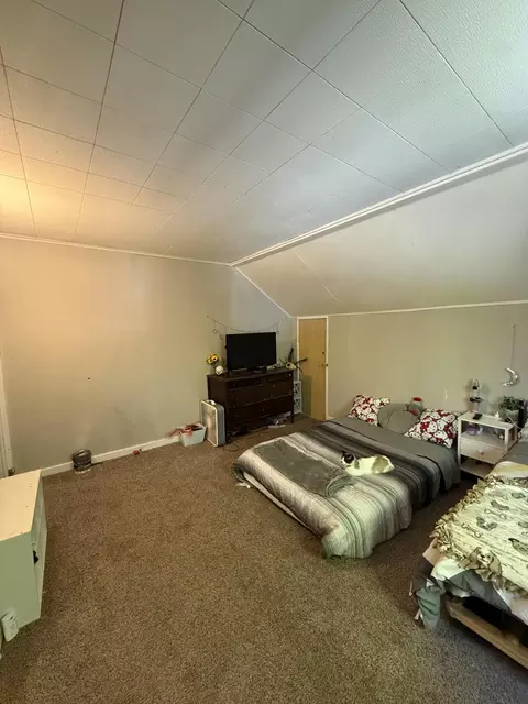 Bedroom - 507 1st St, Manistee, MI 49660 photo 2 of 5