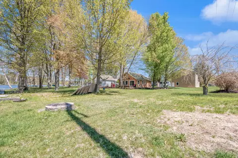 11035 Birchpark Dr, Stanwood, MI 49346