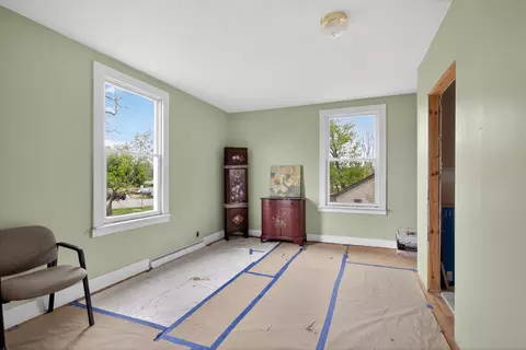 Bedroom - 6431 Devils Lake Hwy, Addison, MI 49220 photo 1 of 2