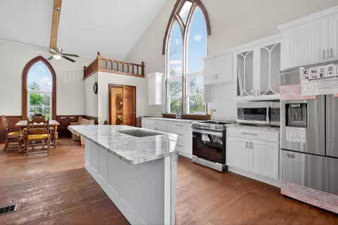 Kitchen - 6431 Devils Lake Hwy, Addison, MI 49220 photo 1 of 5