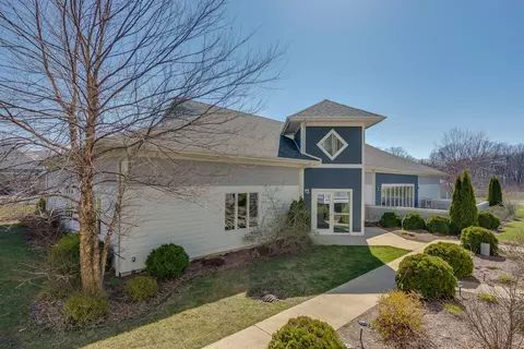 95 Diamond Point Ln, New Buffalo, MI 49117 photo 3