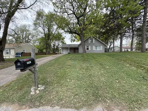2541 Day Ave NW, Grand Rapids, MI 49544
