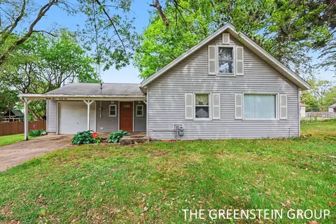 2541 Day Ave NW, Grand Rapids, MI 49544