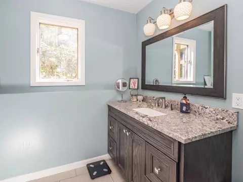 Bath - 4115 S Van Kal St, Mattawan, MI 49071 photo 3 of 4