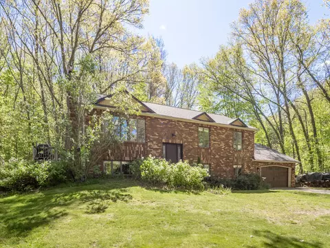 Exterior - 4115 S Van Kal St, Mattawan, MI 49071 photo 17 of 21