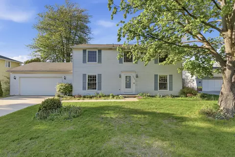 2222 Riverwood Dr, Okemos, MI 48864