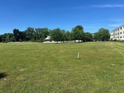 110 Diamond Point Ln, New Buffalo, MI 49117
