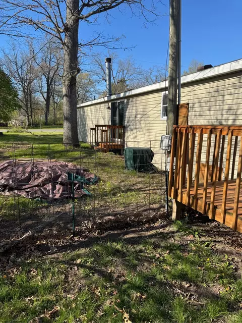 816 E James St, White Cloud, MI 49349 photo 5
