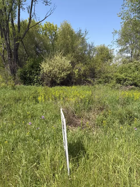 971 106th Ave, Plainwell, MI 49080