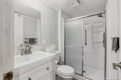 Bath - 2437 E 100th St, Grant, MI 49327 photo 1 of 2