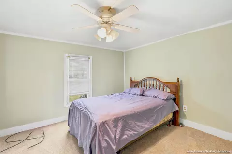 Bedroom - 2437 E 100th St, Grant, MI 49327 photo 1 of 7