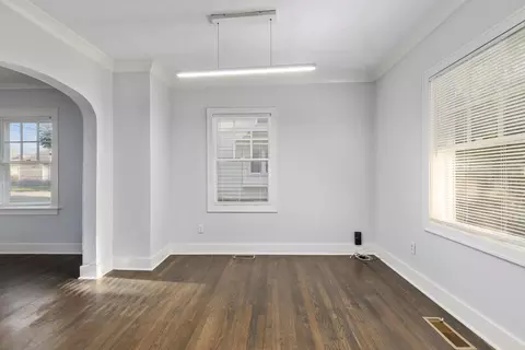 Living - 1816 Todd Ave, Lansing, MI 48910 photo 6 of 6