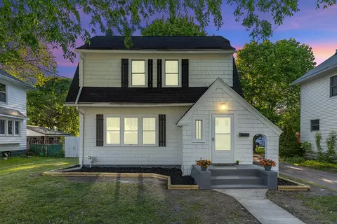 1816 Todd Ave, Lansing, MI 48910